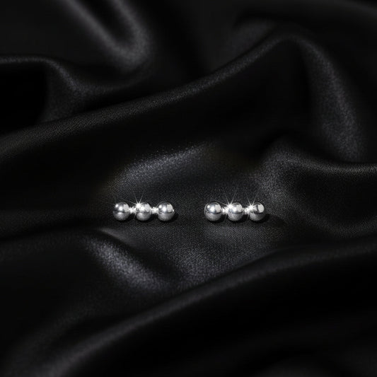 The Ultimate Guide to Cleaning and Maintaining Silver Jewelry